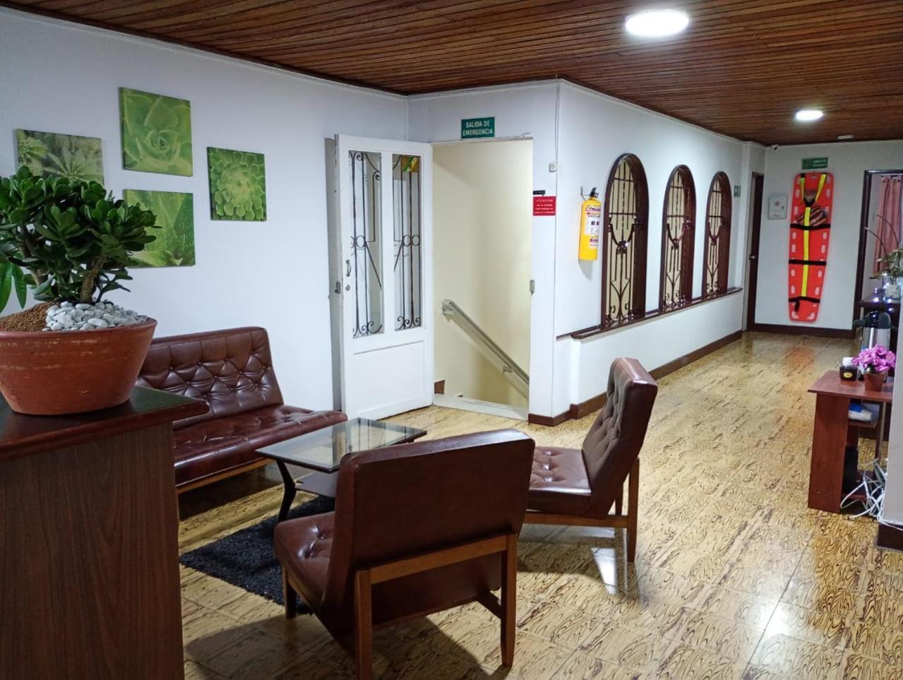 Hotel Alpino Armenia Exterior foto