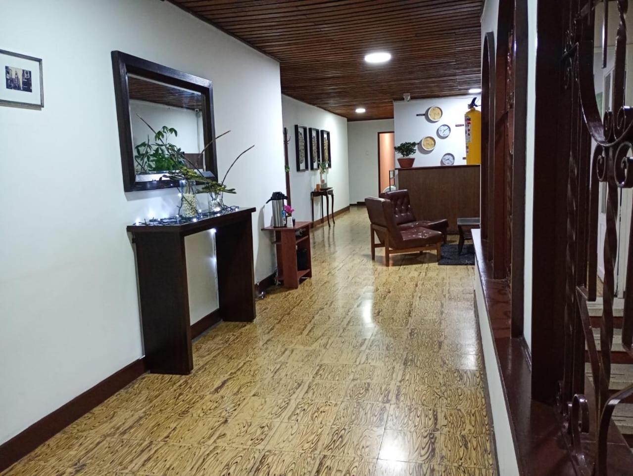 Hotel Alpino Armenia Exterior foto